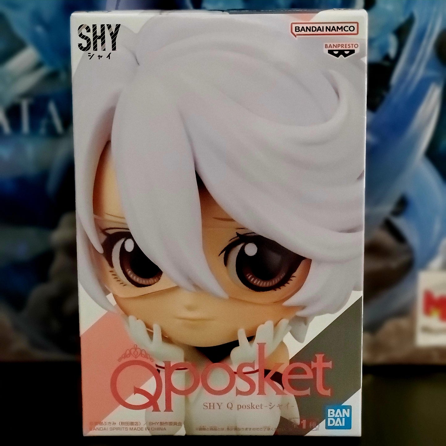 Q posket Shy shy